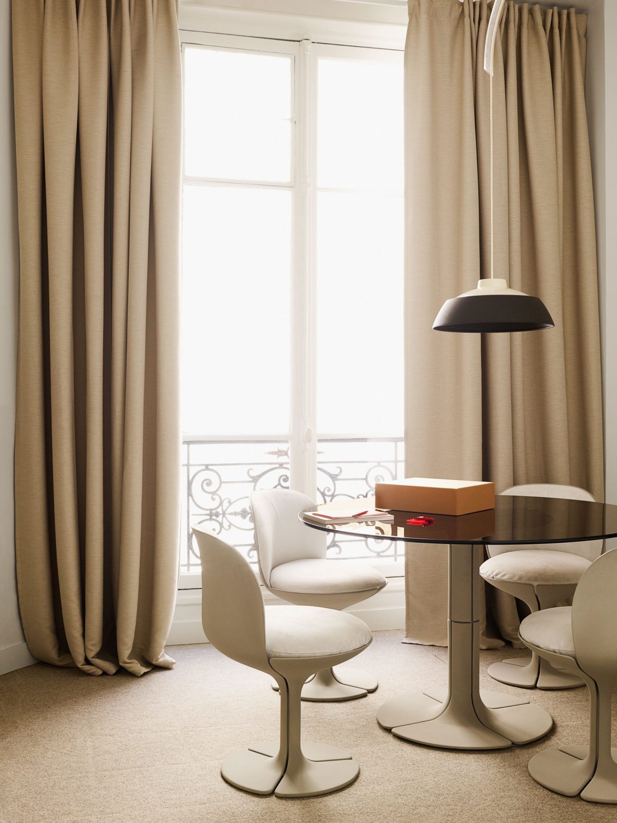 Paulin, Paulin, Paulin Table Elysée